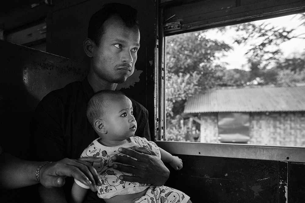 mawlamyine_train_cut_DSC_4238